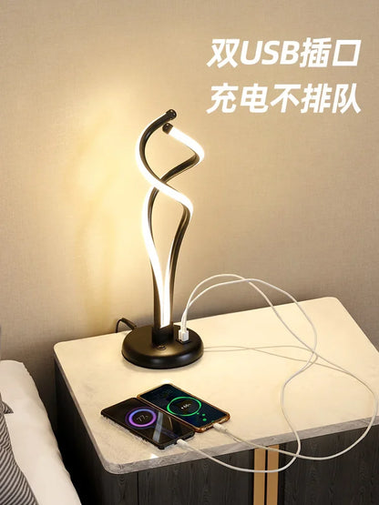 Table Lamp Bedside Modern Minimalist Creative Bedroom Fashionable Study Bedside USB Charging  Lampadaire Salon Tall Lamp